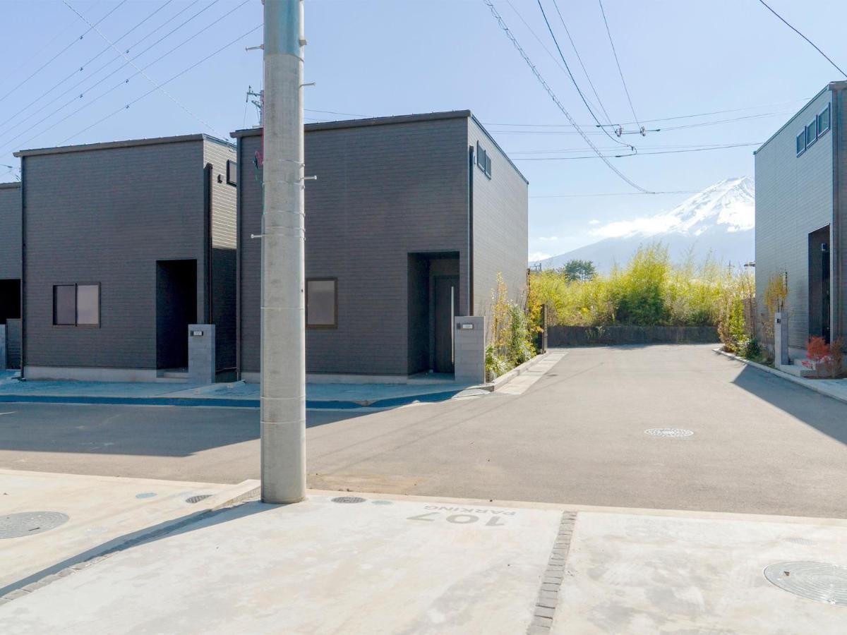 Rakuten Stay Fuji Kawaguchiko Station - Japanese Modern Villa Mt Fuji View 106 فوجيكاواجوتشيكو المظهر الخارجي الصورة